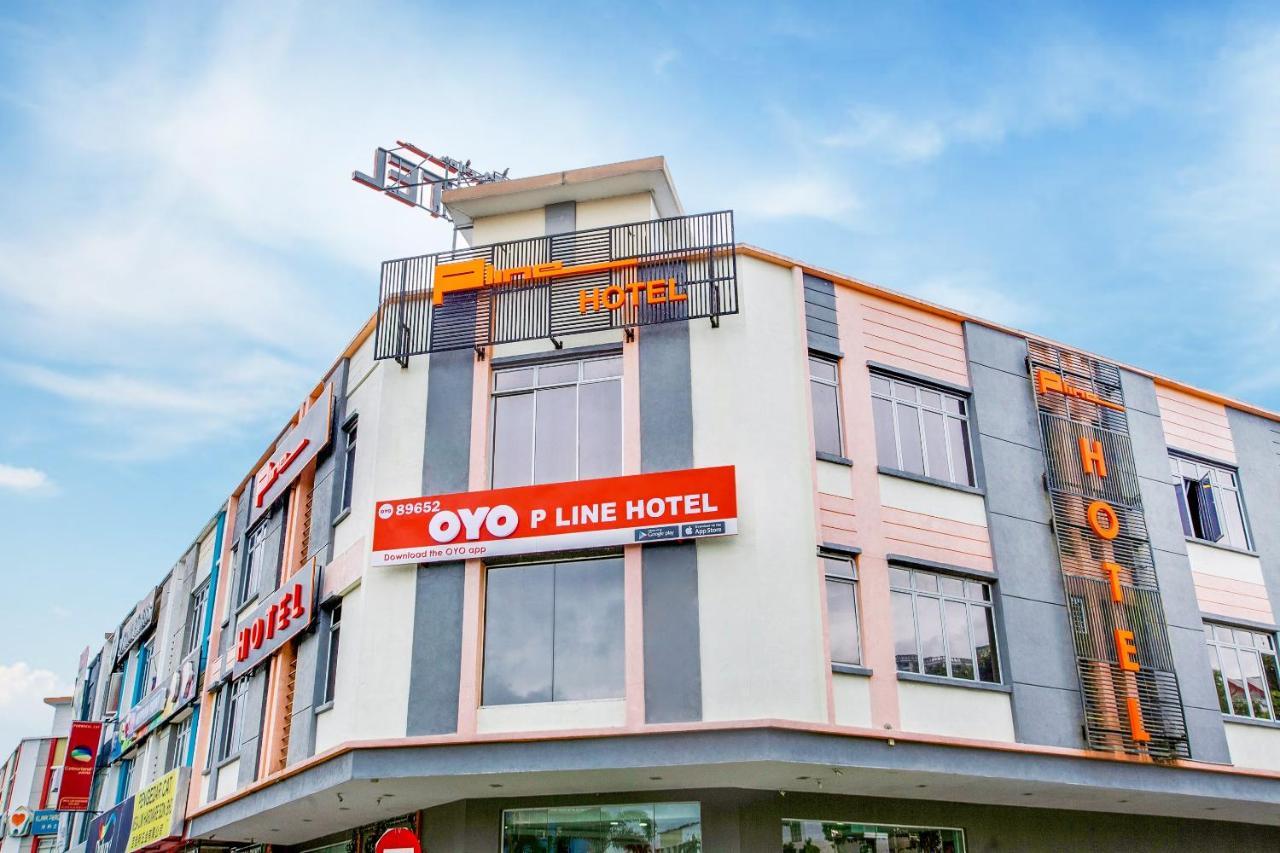 Oyo 89652 P Line Hotel Джохор-Бару Экстерьер фото